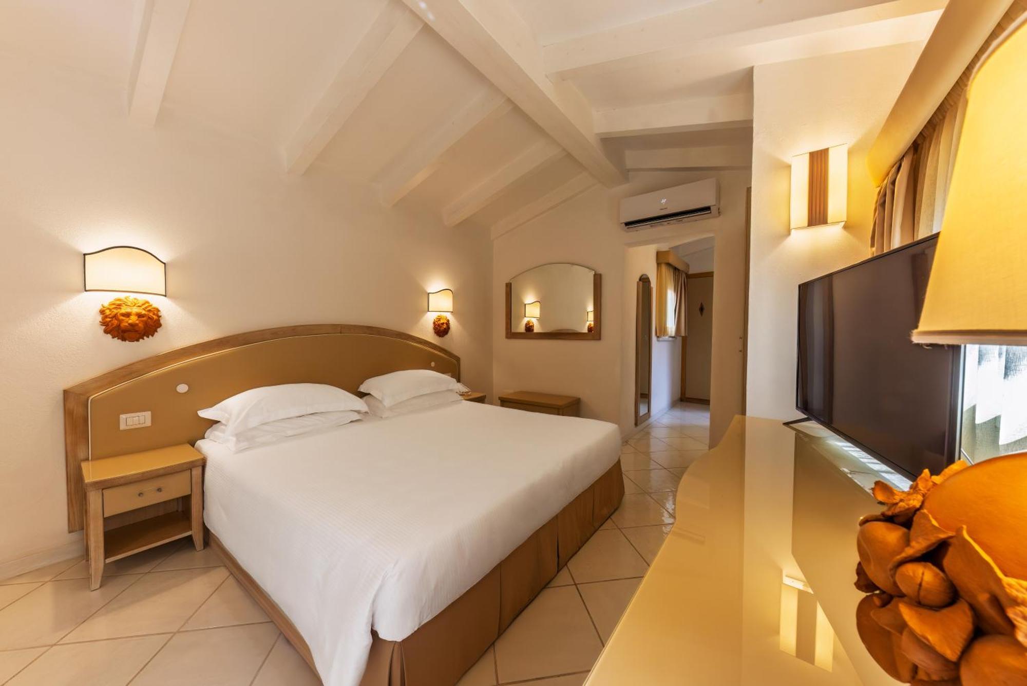Hotel&SPA des Pecheurs Bonifacio  Exterior foto